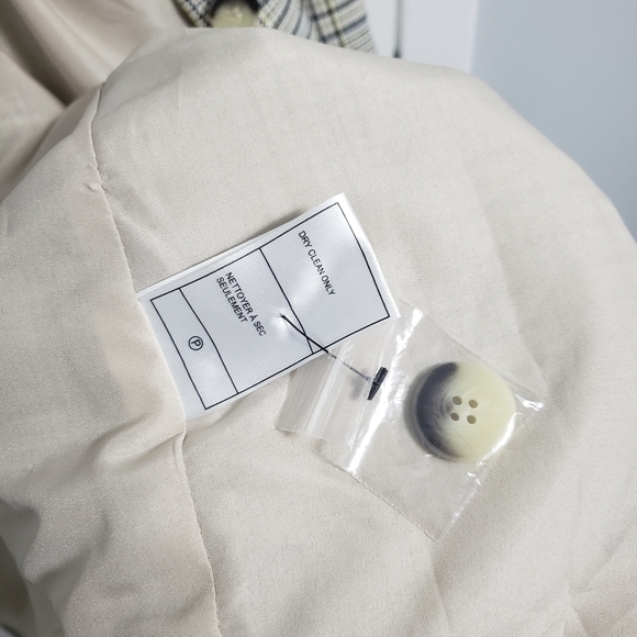 BB DAKOTA Long Plaid Jacket Coat - Picture 10 of 11